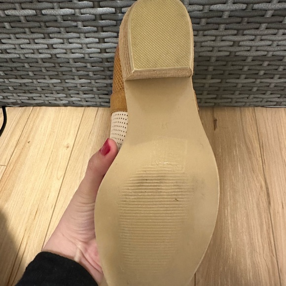 Brow Ankle boots - Picture 3 of 8